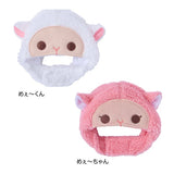 pink-snood,white-snood
